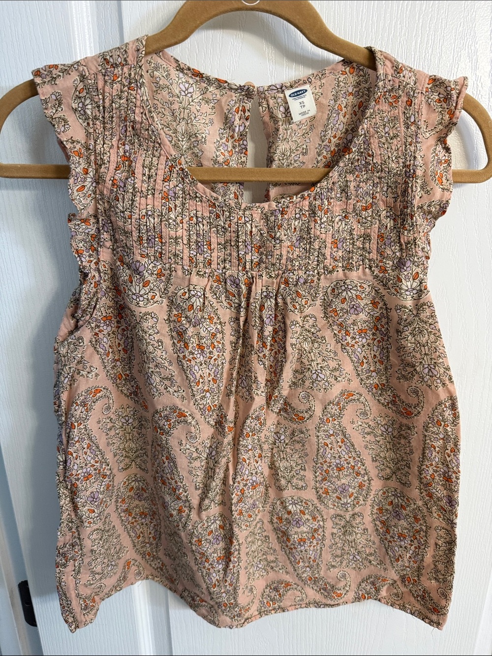 Old Navy Pink Paisley Smocked Cap-Sleeve Top